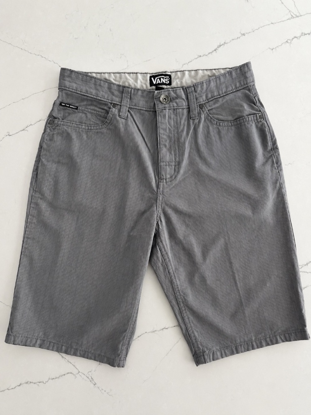 Vans Shorts Size 28